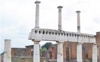 In the archaeological site of Pompeii the school &quot;Geophysics and Remote Sensing for Archaeology&quot;